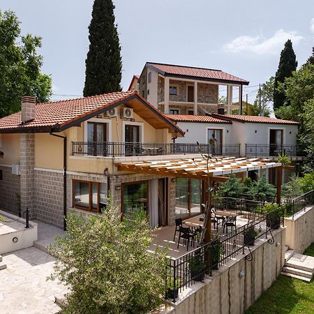 Sunset & Sunrise Villas In Stanisici-Two Villas With Common Pool Budva Exterior photo